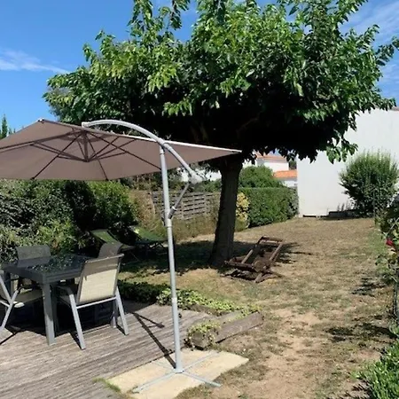 Vakantiehuis Maison De Familiale Proche Commerces Et La Flotte